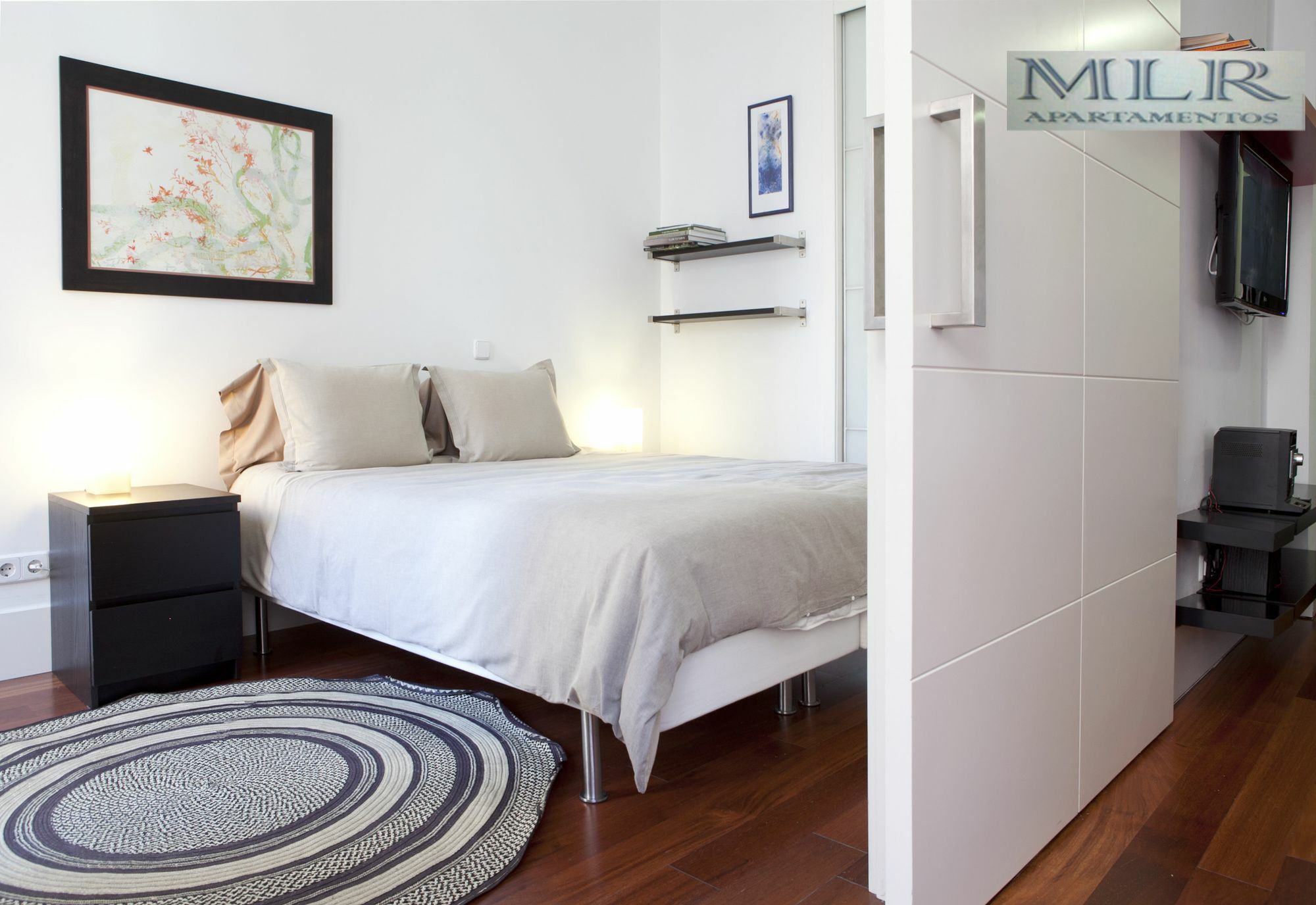 Modern Flats In Justicia By Allo Housing マドリード エクステリア 写真