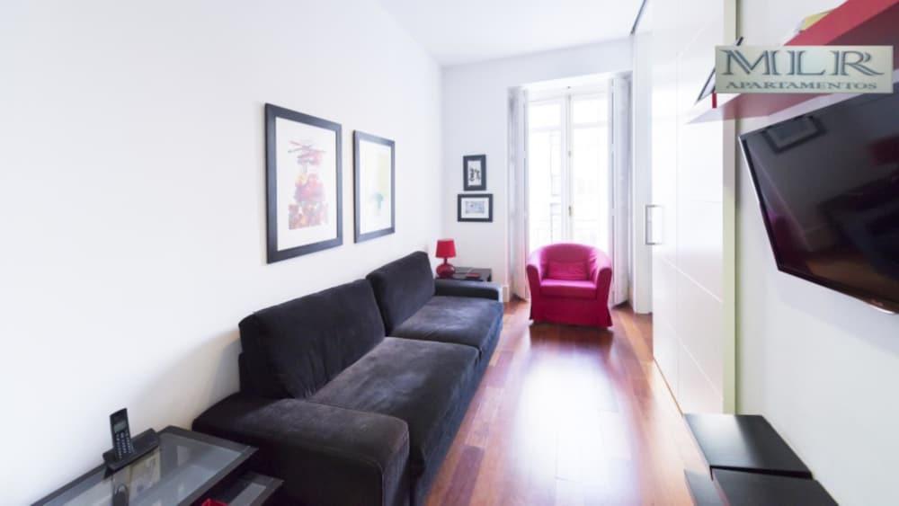 Modern Flats In Justicia By Allo Housing マドリード エクステリア 写真